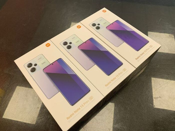 Redmi Note 13 pro plus +