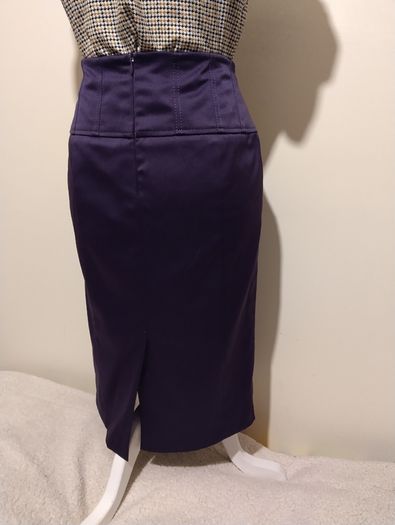 Beautiful Purple Pencil Skirt