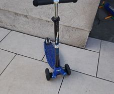 Micro Scooter