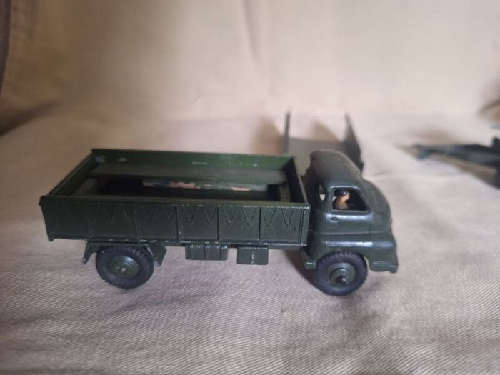 Dinky Meccano truck and field gun
