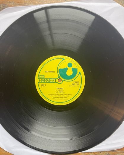 Deep Purple.  Fireball vinyl record only. No sleeve in vg+ condition