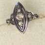 Vintage 9ct gold ring Image 10