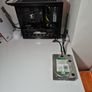 WD hard disk drive 2TB with special content Image 3