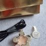 Marc Jacob Daisy perfume brooch pin Image 5