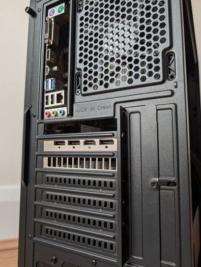 Gaming Pc | I7 + Rx 6600 | 32gb Ram | 1.2 Tb Ssd