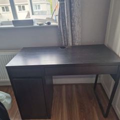 Office table