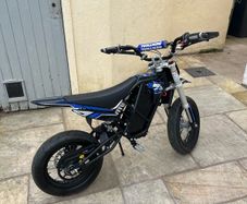 Electric pit bike