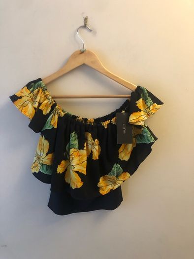 NEW Zara blouse (medium)