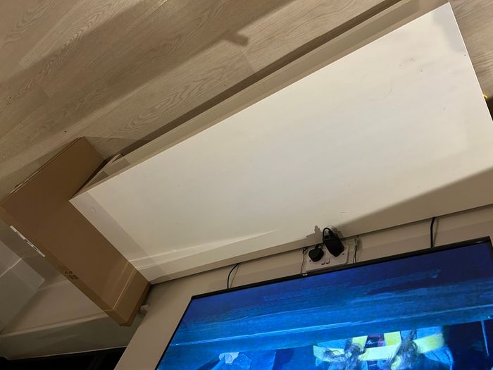 IKEA tv stand - white - free