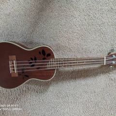 ukulele
