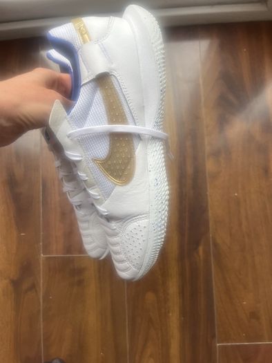 nike streetgato