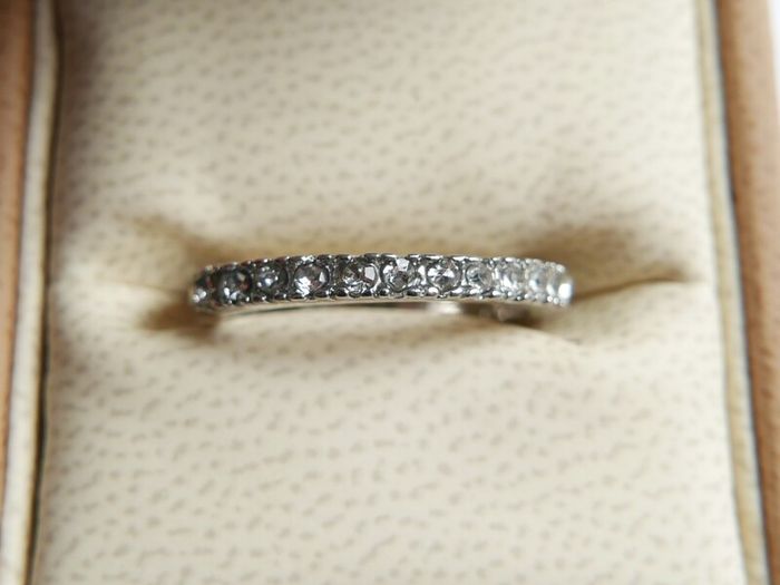 Vintage 925 Sterling Silver Eternity Ring with Clear Stones size M - 2,2g