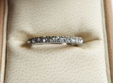 Vintage 925 Sterling Silver Eternity Ring with Clear Stones size M - 2,2g