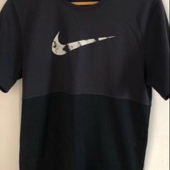 Mens nike teeshirt size S