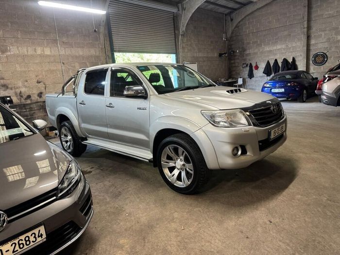 Toyota Hilux 2015