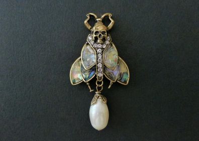 Art Deco Vintage Style Insect Moth Skull Pearl Brooch Pin