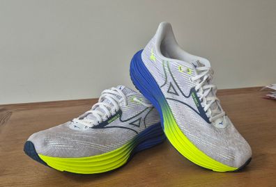 Mizuno Wave Rider 29 - UK9.5 / EU44