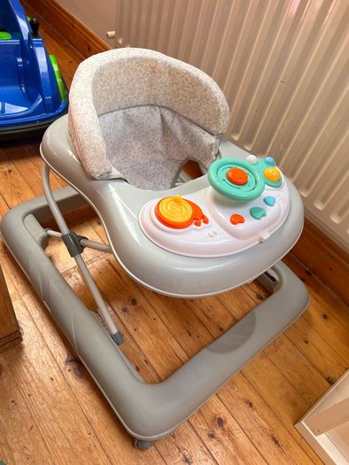 Baby walker