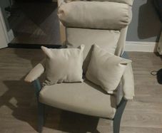 arm chair