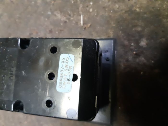 Bmw 3 Series E90 E91 Driver Side Window Switch 6948637