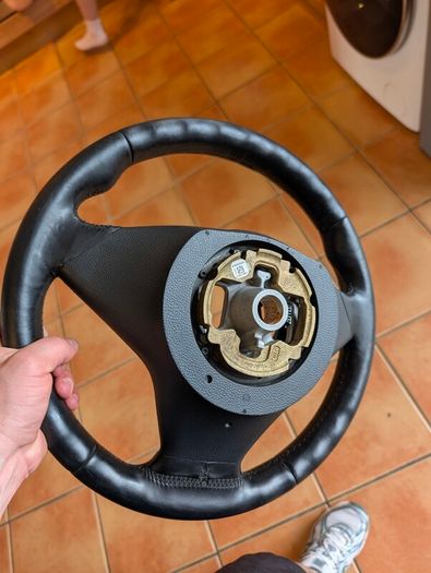 BMW E60 M-sport steering wheel