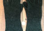 Green chenille adult gloves