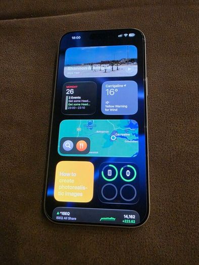 Apple iPhone 17 pro max 256gb with long warranty