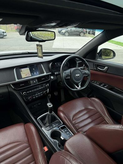 2017 Kia optima gt line