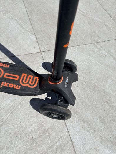 Maxi Micro scooter