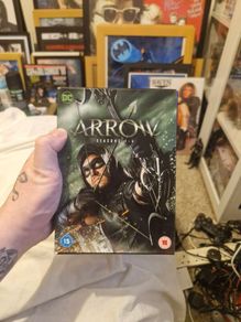 Arrow Seasons 1 - 4