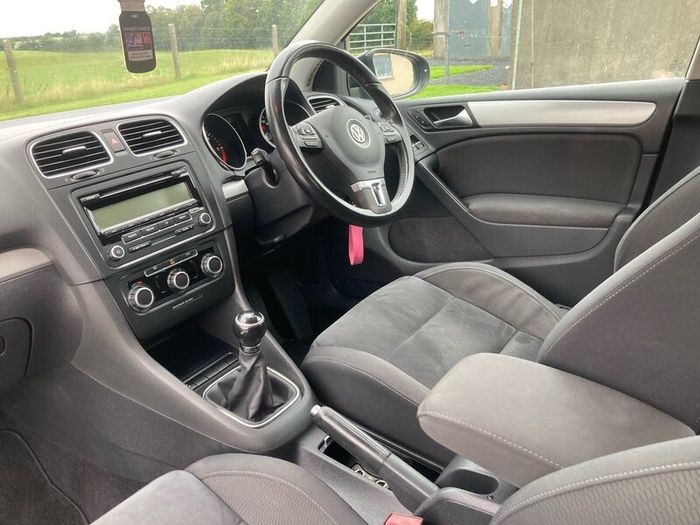 Low km Volkswagen mk 6 golf