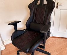 NIBE gaming chair from LEGEND