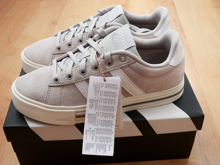 Adidas Suede trainers | Size 5 UK | Brand New