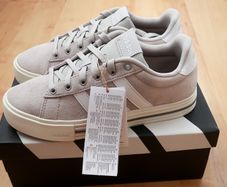 Adidas Suede trainers | Size 5 UK | Brand New