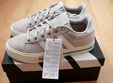 Adidas Suede trainers | Size 5 UK | Brand New