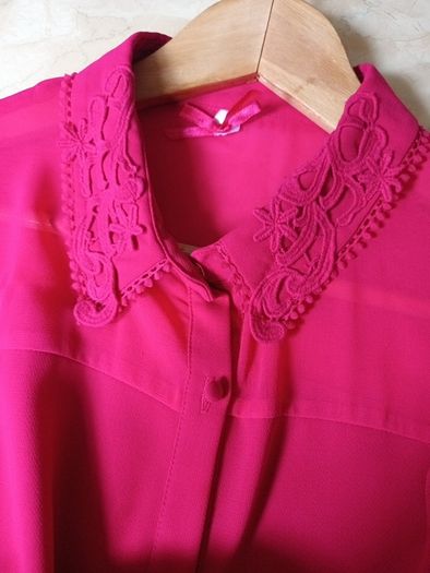 Primark  Sleevless  Blouse.    Size  14.