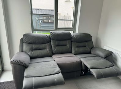 3 Seater electric recliner
