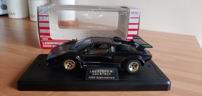 Vintage Majorette Countach 5000 Quattrovalvole 1:24 (4203)
