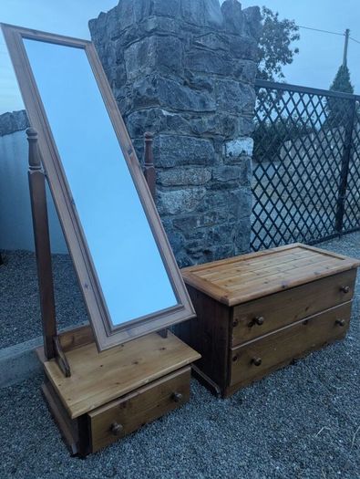 Solid pine storage chest and mirror