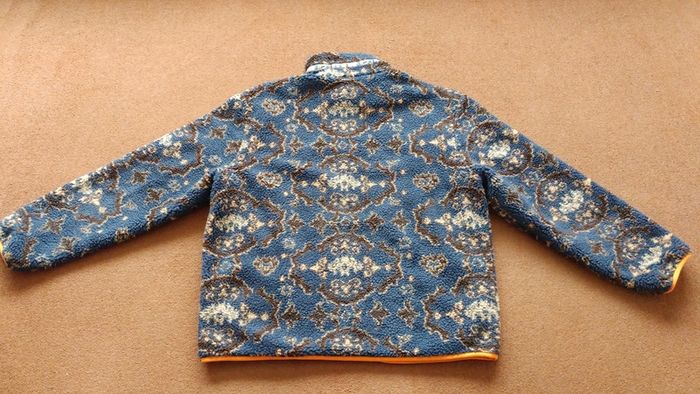 Zara Jacket with zip pockets.