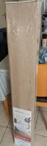 a box of laminate