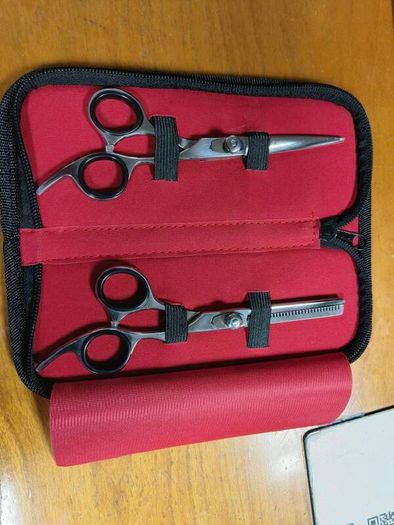 Barber scissors