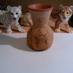 vase