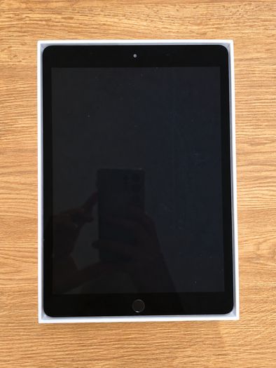 Apple iPad 8th Generation 32GB