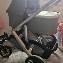 Uppababy vista V2 complete set