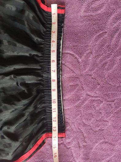 RARE  Vintage O'Neills Mourne Shadow Stripe Shorts  Black/Red