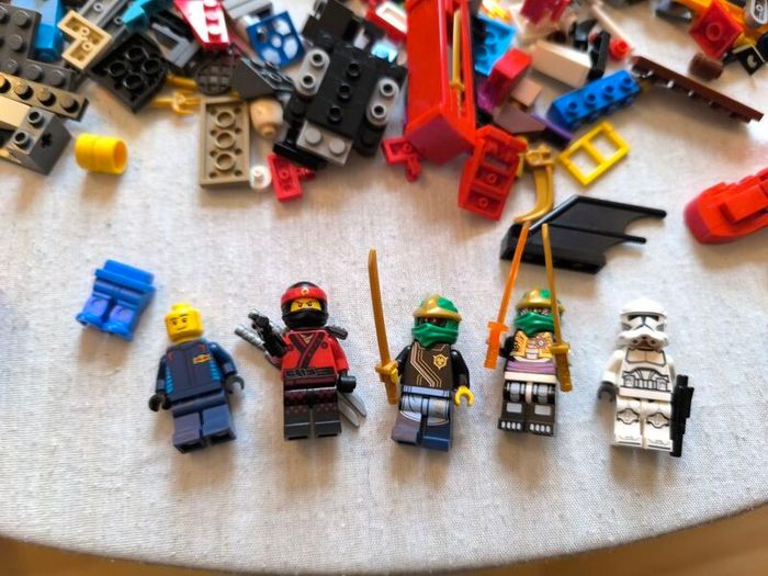 Lego Bundle + Display Box