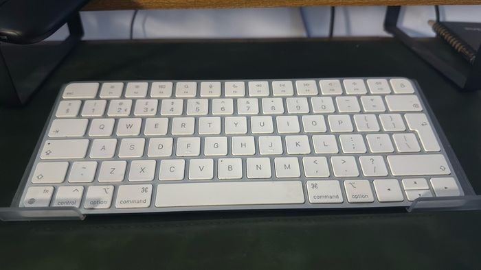 Retina 5k, 27" iMac, Mid 2015 (32GB RAM) 'Apple Mouse & Keyboard Included)