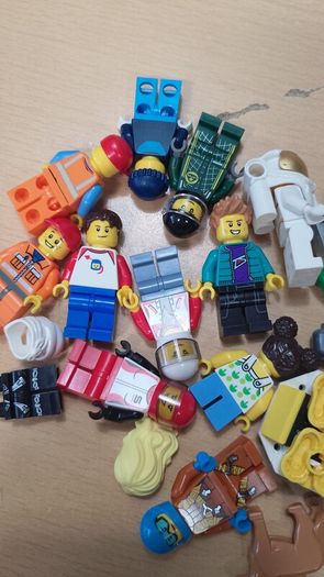 LEGO Minifigures Bundle