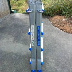 Multi purpose  aluminium ladder with  sliding rungs